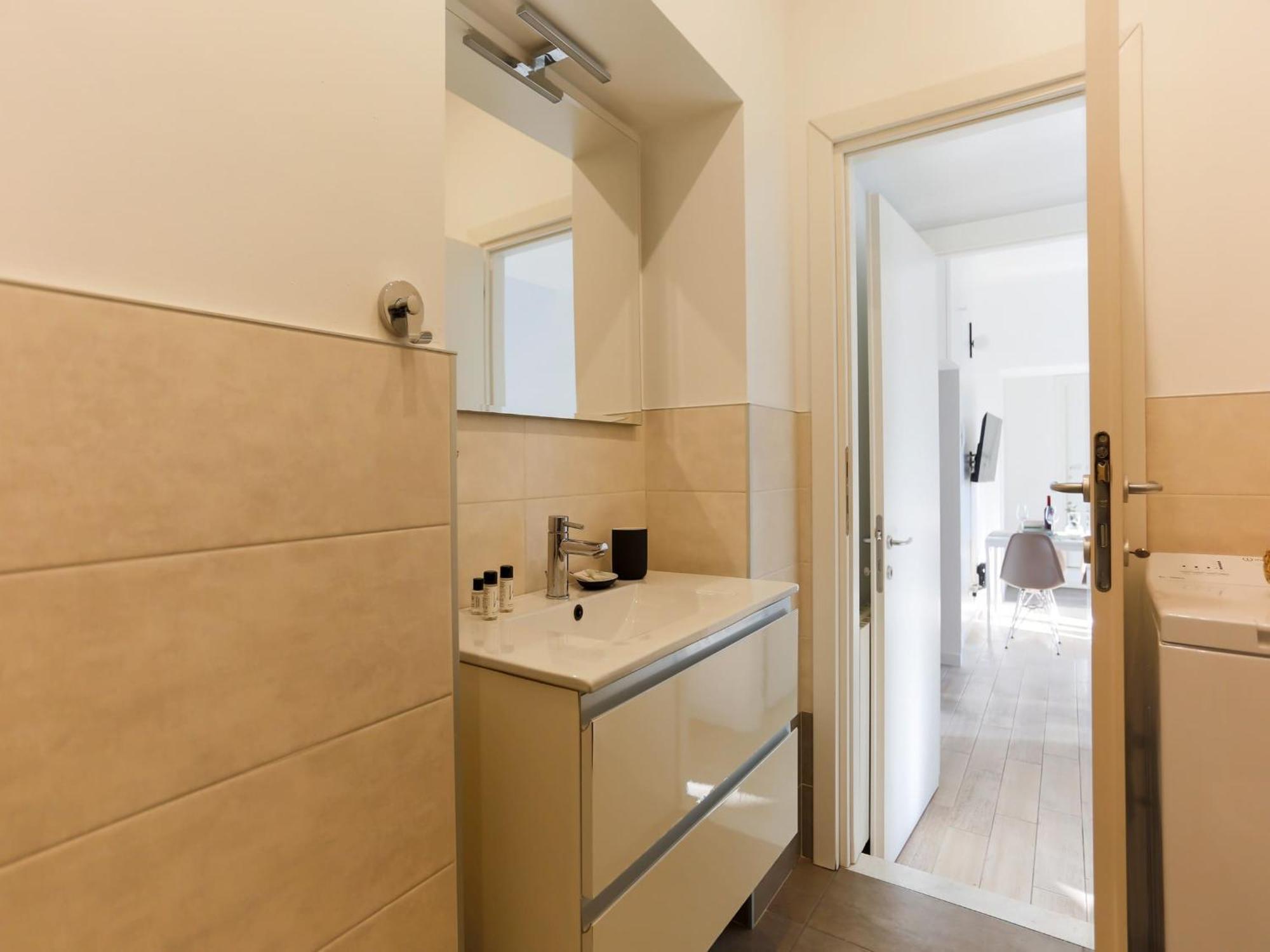 The Best Rent - Spacious Two Bedrooms Apartment In Porta Romana Milan Extérieur photo